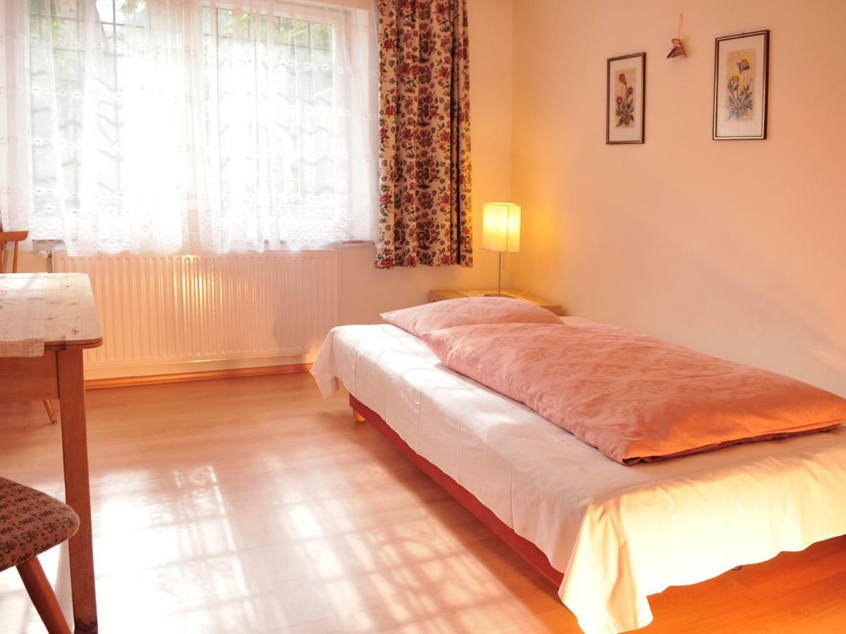 Haus Gilli Hotel Lagundo Eksteriør billede